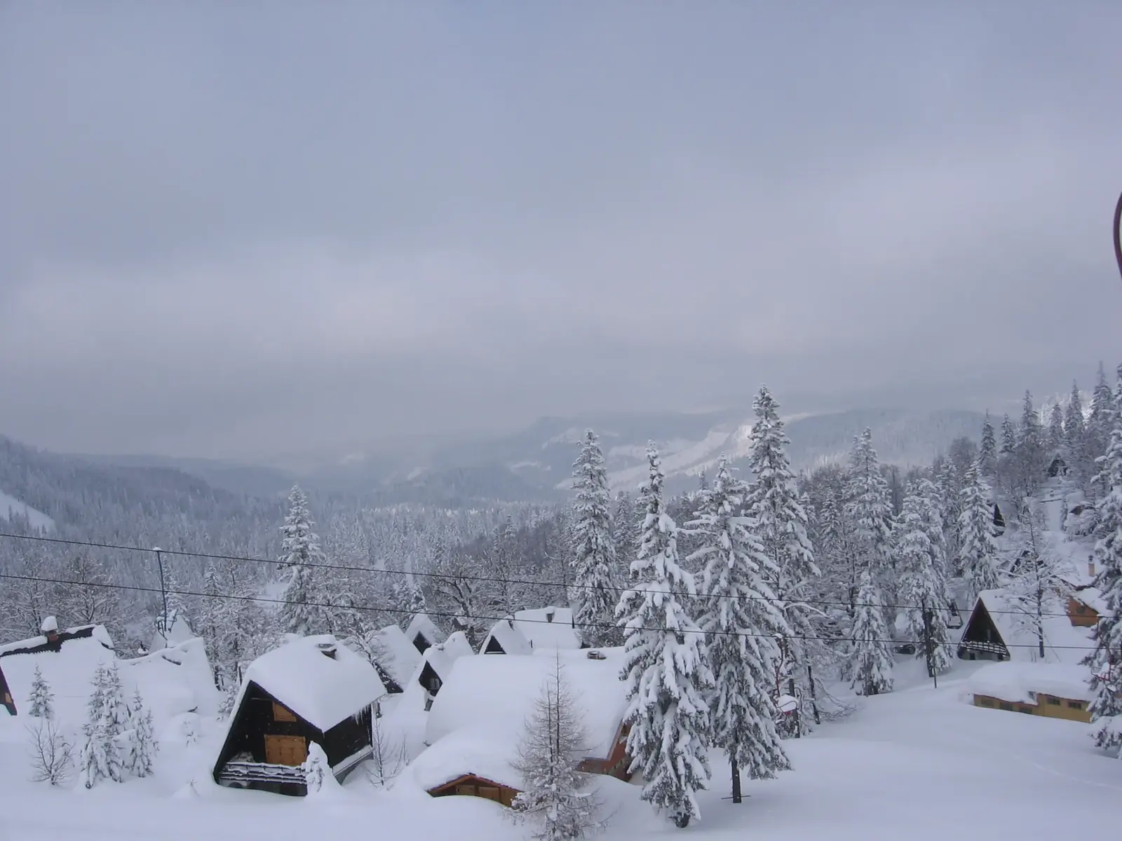 Jahorina Dağı'nda kar